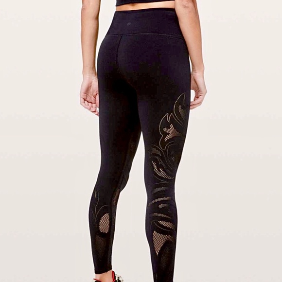 Lululemon Reveal Avant Mesh Lace Laser Cut Legging/Tight - Picture 2 of 3